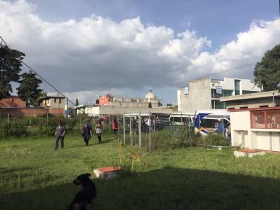 Broken fence at casilla Tlaxcala 453.